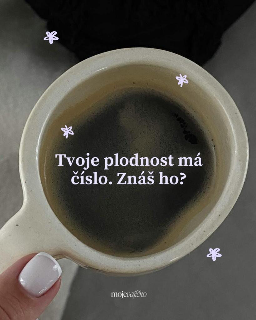 salek s kavou a plodnost